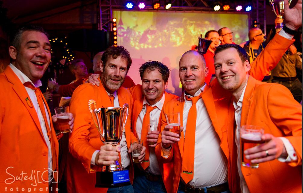 stempelkaart's tweet photo. We love #curling #dongen #peeenrijk #dongenice https://t.co/wIKWahkdaF