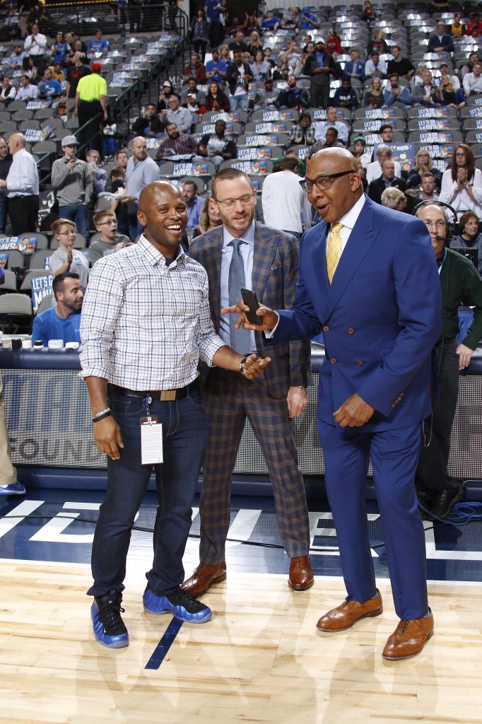 توییتر ro parri h ッ در توییتر dallasmavs s o 2 my og d harp 12 long overdue nevertheless i m still extremely happy that harp s jersey will be raised 2 the rafters 1 of my