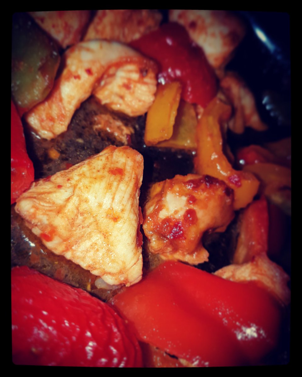 eattogetslimmer's tweet photo. Lunch ready for tomorrow. #letsdothis https://t.co/tOPUa3XvFq