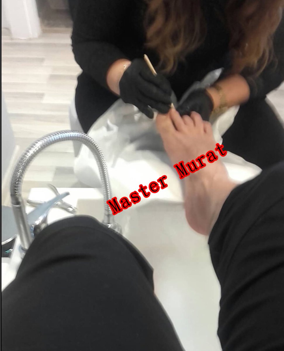 MasterMurat2's tweet photo. Kölecikler nerdesiniz efendiniz burda👅👅👅 https://t.co/LZRf8B4Qll
