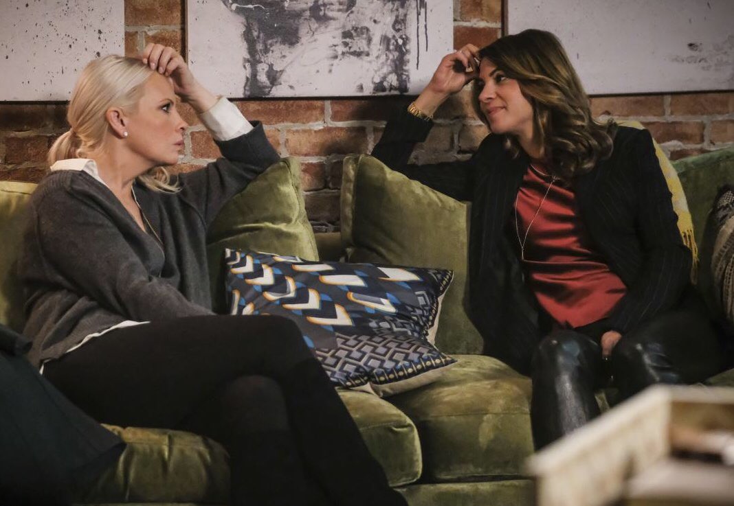 WisdomCBSRoom's tweet photo. We’re back! TONIGHT: The Alex/Sara scene you’ve been waiting for all season, beautifully written by @JoshFialkov &amp; directed by #LizFriedlander. 😃😃😃 #WisdomoftheCrowd https://t.co/dZaNoWGzlt