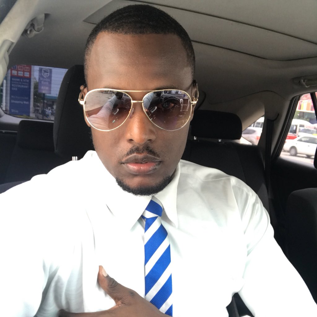 dullahspartan's tweet photo. #NewProfilePic https://t.co/D4FqQjo7b9