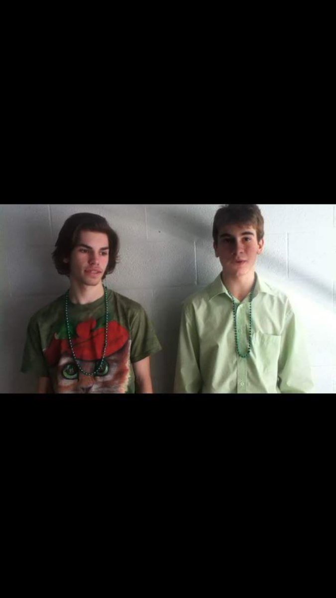 Ryan00P's tweet photo. Happy 19th birthday to this hottie. Like if you want him to grow his hair back https://t.co/GKoqhAssHu