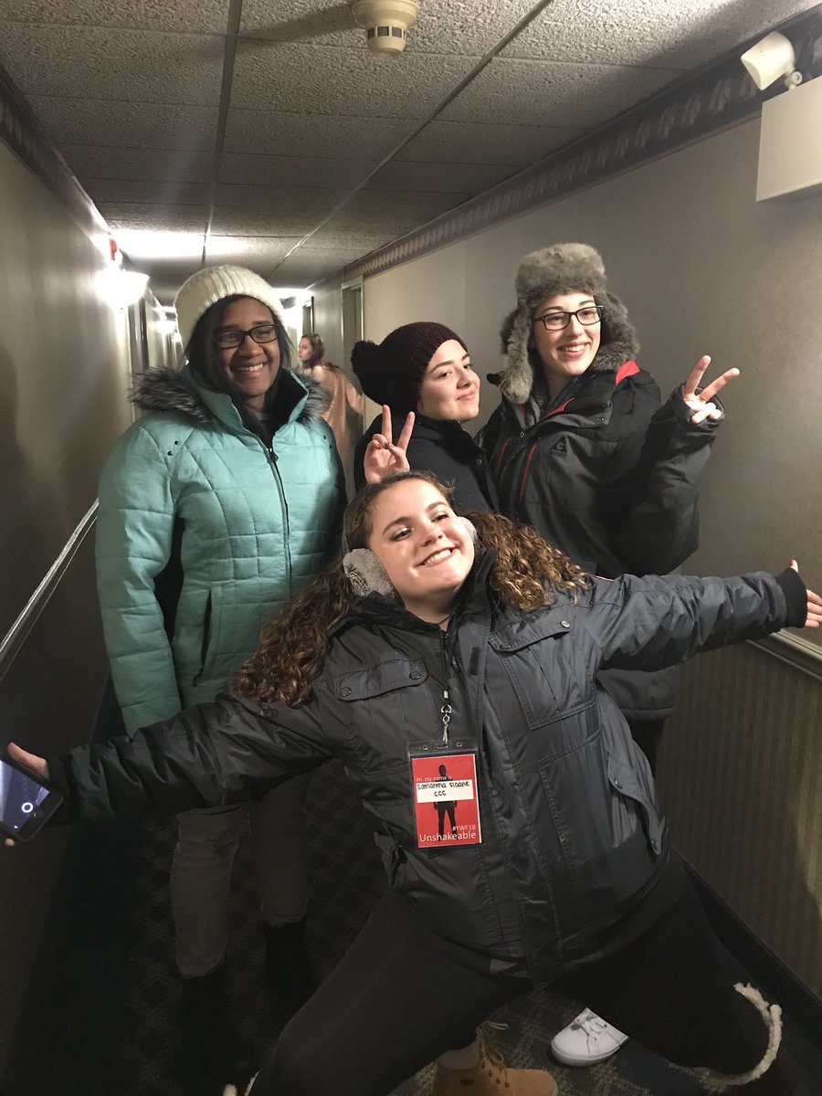 WeeksCaryn's tweet photo. Fun weekend with these amazing kids, serving the lord with all their heart #proudyouthleader #ywf18 https://t.co/J22EW4gjnh