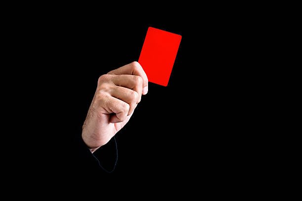 Red gives. Краска fiona бургунд. People give red envelopes. Китайский фальклер год фото. Красный цвет для эстетики.