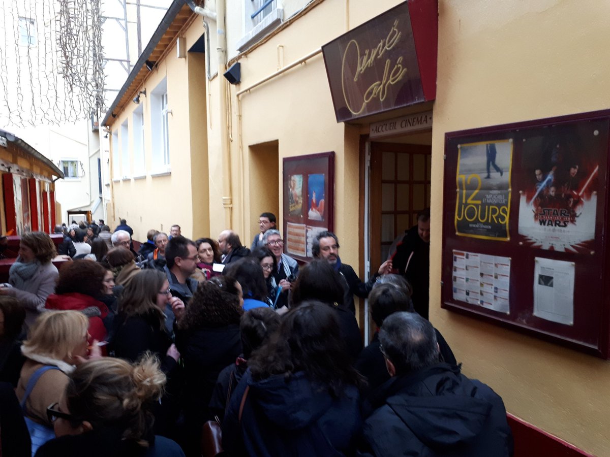 DejaxBaudemont's tweet photo. Présentation de 5 ep de la web-serie à Ecully et Lyon lors de l'avp de @CherifFrance2 en présence de #VincentPrimault @bureloup @lod17 @SteDrouet @TassaditMandi #JamesGonin @CherifFans https://t.co/hxsRyABodN