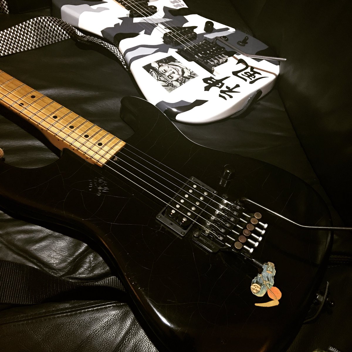 jhale667's tweet photo. Holy sh*t... decided I’d double a rhythm #guitar track I did with my old @CharvelGuitars 1st-ever build w a @SeymourDuncan #Custom8 in it...double was so tight I just re-did the original track with it, too! HUGE low end! https://t.co/tKm7HfSiam