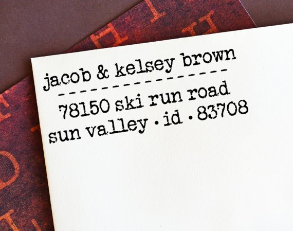 StampTheEnvelop's tweet photo. This custom address self-inking stamper is one of my favorites: https://t.co/DEVp0liQHJ Funny that my mom &amp; brother also picked this one for theirs. #goodtasterunsinthefamily https://t.co/miHgEggC3j