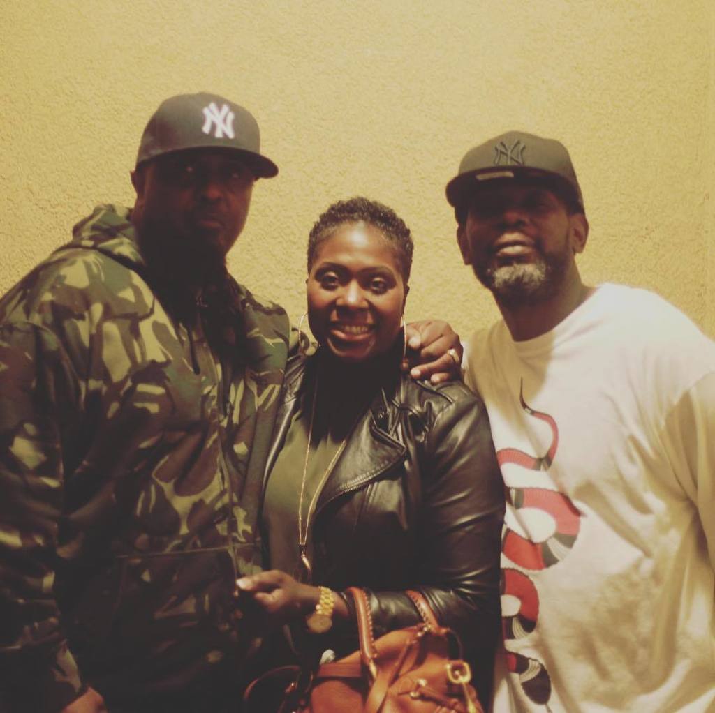 DjlohVega's tweet image. Salute Mr and Mrs Screwface music #awolDjs ift.tt/2CC8i9m