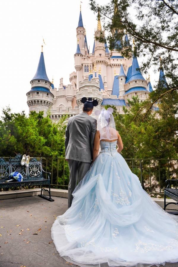 ATUESTILOUS's tweet photo. And I knew exactly how old Walt Disney's Cinderella felt when she found her prince.
Elizabeth Young
#wedding #cinderella #disney #disneyland #love #weddingphotography #fairytail https://t.co/ZTyXZhCSAO
