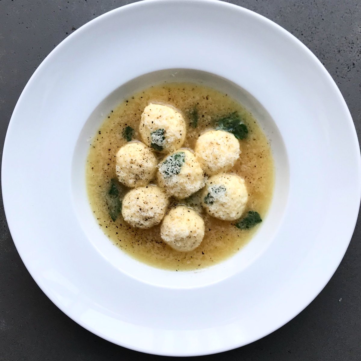 We have a soul warming dish for you tonight! Ricotta Dumplings in Chicken and Parmigiano Brodo☺️