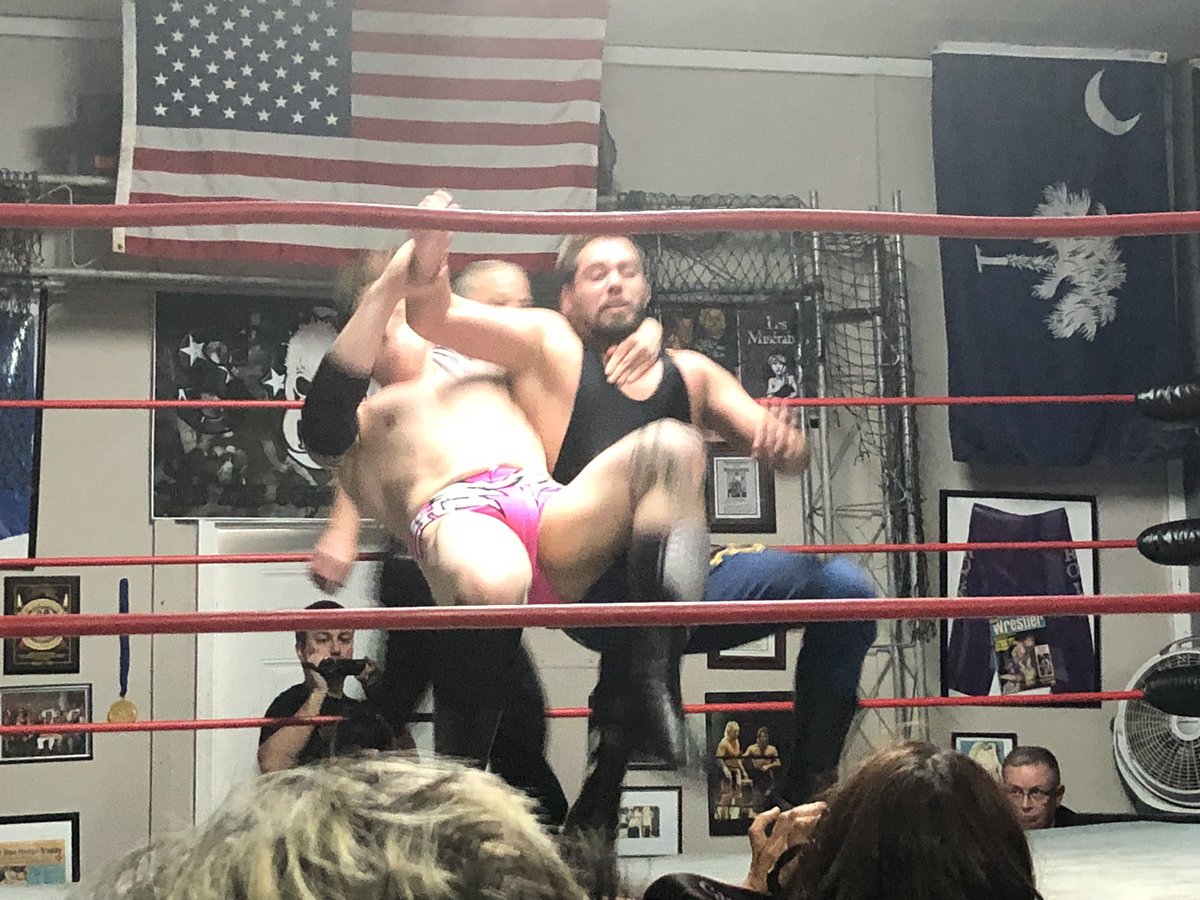 TNRevolver's tweet photo. .@TheHankMiller is still the champion. #SchoolofMorton https://t.co/QJFcCahlx4