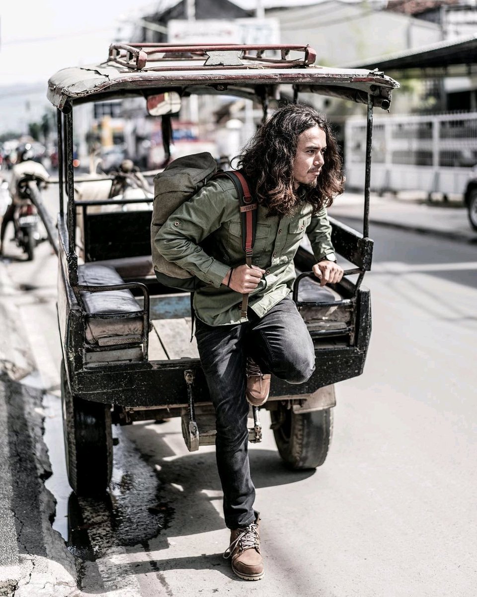 eigeradventure's tweet photo. Selamat berakhir pekan, Eigerian! Apa rencana petualanganmu hari ini?
.
#EigerAdventure #EigerTropicalAdventure #Eiger1989 #EigerLifestyle #EigerAuthentic #EnjoyLifeWithoutARoof #YourTropicalDiscovery https://t.co/YQhNJcJMoZ
