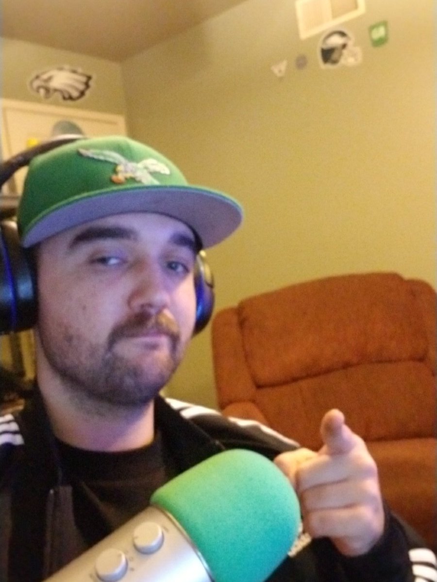 RawDogg209's tweet photo. Daily selfie for @LilPKLE #nofilter #imnothigh #yourhigh https://t.co/lRxnYTWey6