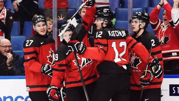 TSNHockey's tweet photo. Congratulations to Team Canada 🇨🇦 - 2018 #WorldJuniors champions! #TSNHockey https://t.co/3PTSwVFR94 https://t.co/0tXuOFIVzY