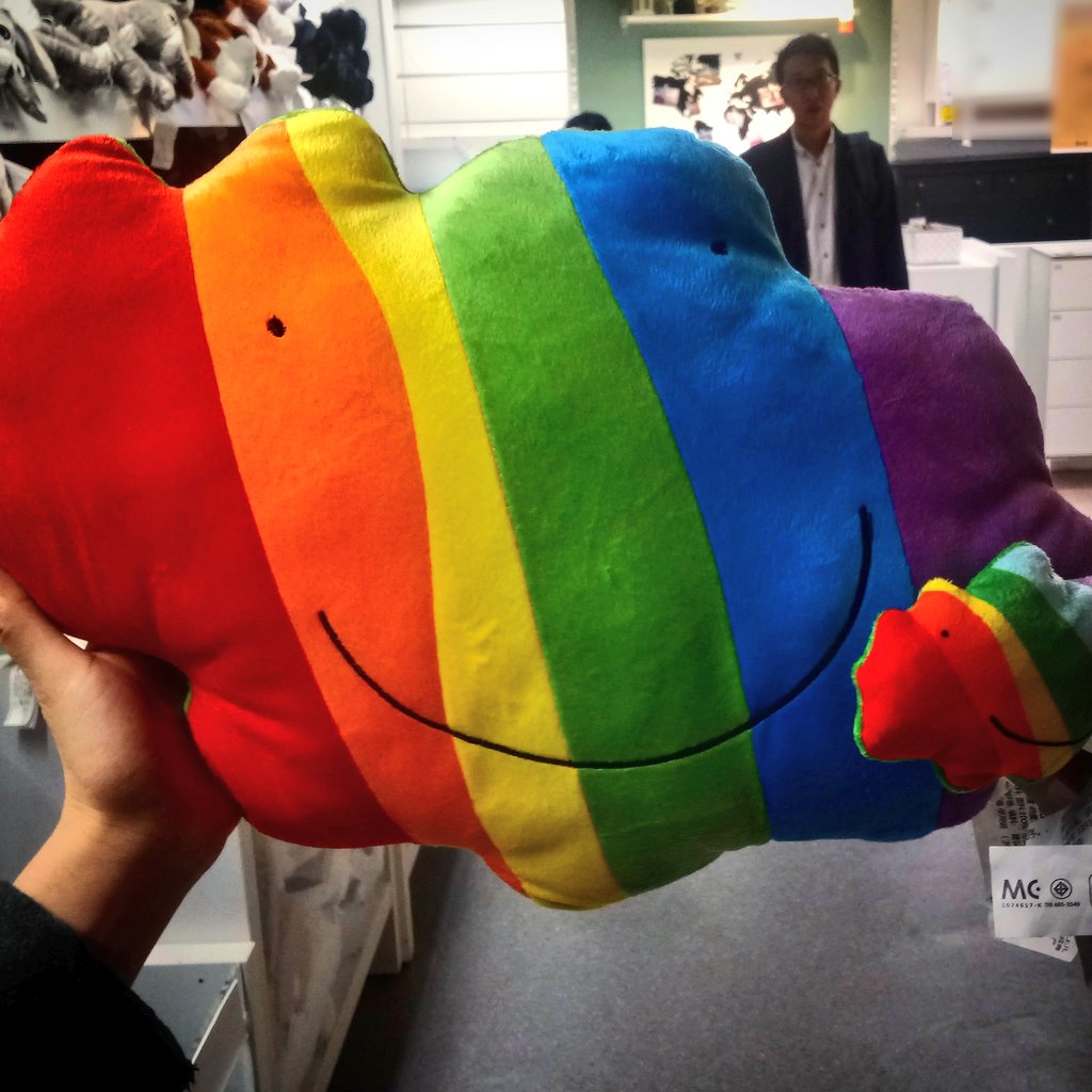 tinaarcilla's tweet photo. 🌈 Look for a rainbow in every raincloud 🌈
-----
Take the challenge and tag 5 friends. Post #rainbow photos from around #HK to make a #RainbowMap of #HongKong 💖💛💚💙💜 #LGBT #Inclusion #time4changehk #loveislove https://t.co/yKpuJMqkEP