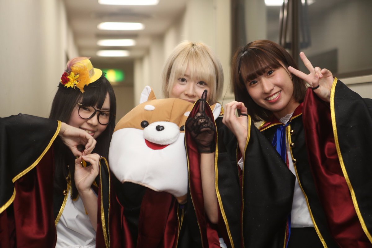 monfes_idol tweet picture