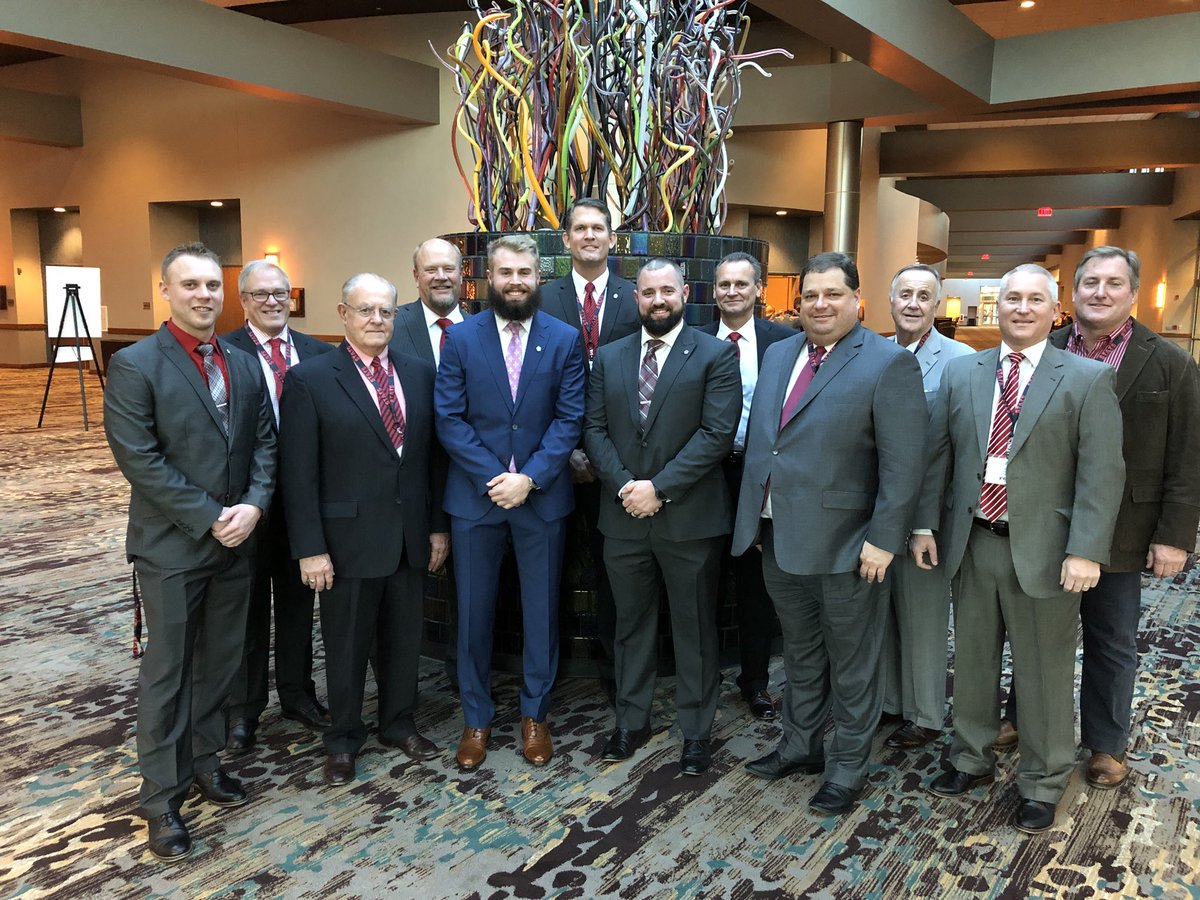 SDCoyotes's tweet photo. All set for tonight’s Walter Payton Award presentation. Digging the pink tie @cstrevy! #GoYotes https://t.co/DNo6s628e5