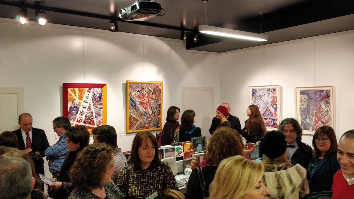 mariaferweb's tweet photo. Exposición: Regeneración. https://t.co/zNGxiYpoO1