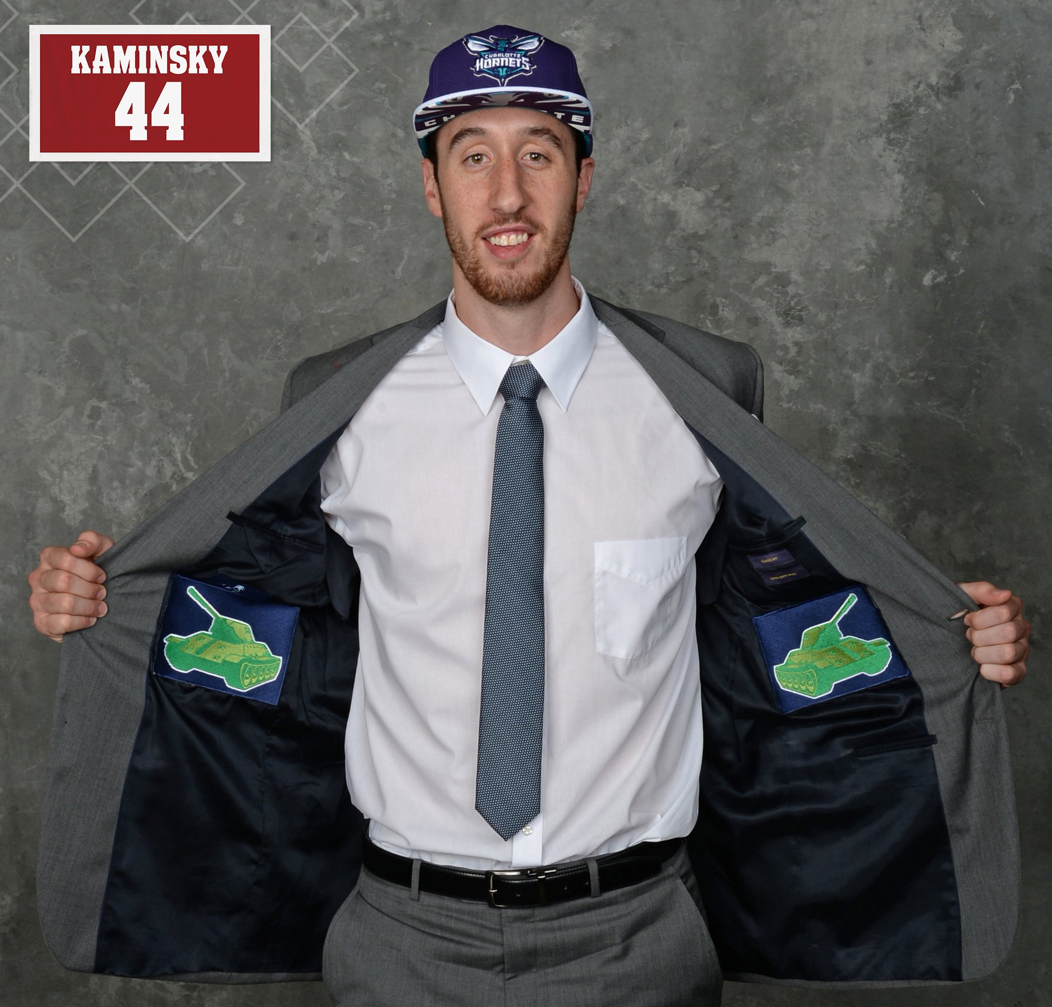 تويتر Wisconsin Basketball على تويتر Fskpart3 4 The Tank Was Part Of His Fabric Frank Kaminsky Made A Fashion Statement On Nba Draft Night 44ever T Co M9ro9samzk T Co Nt3ekb7ojo