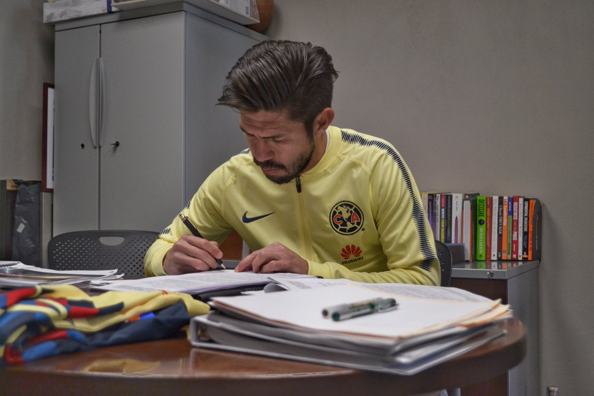 ClubAmerica's tweet photo. Una hermosa noticia más…

@OribePeralta renueva hasta el 2️⃣0️⃣2️⃣0️⃣

#SiempreÁguilas 🦅 https://t.co/9XVgZSYwQO