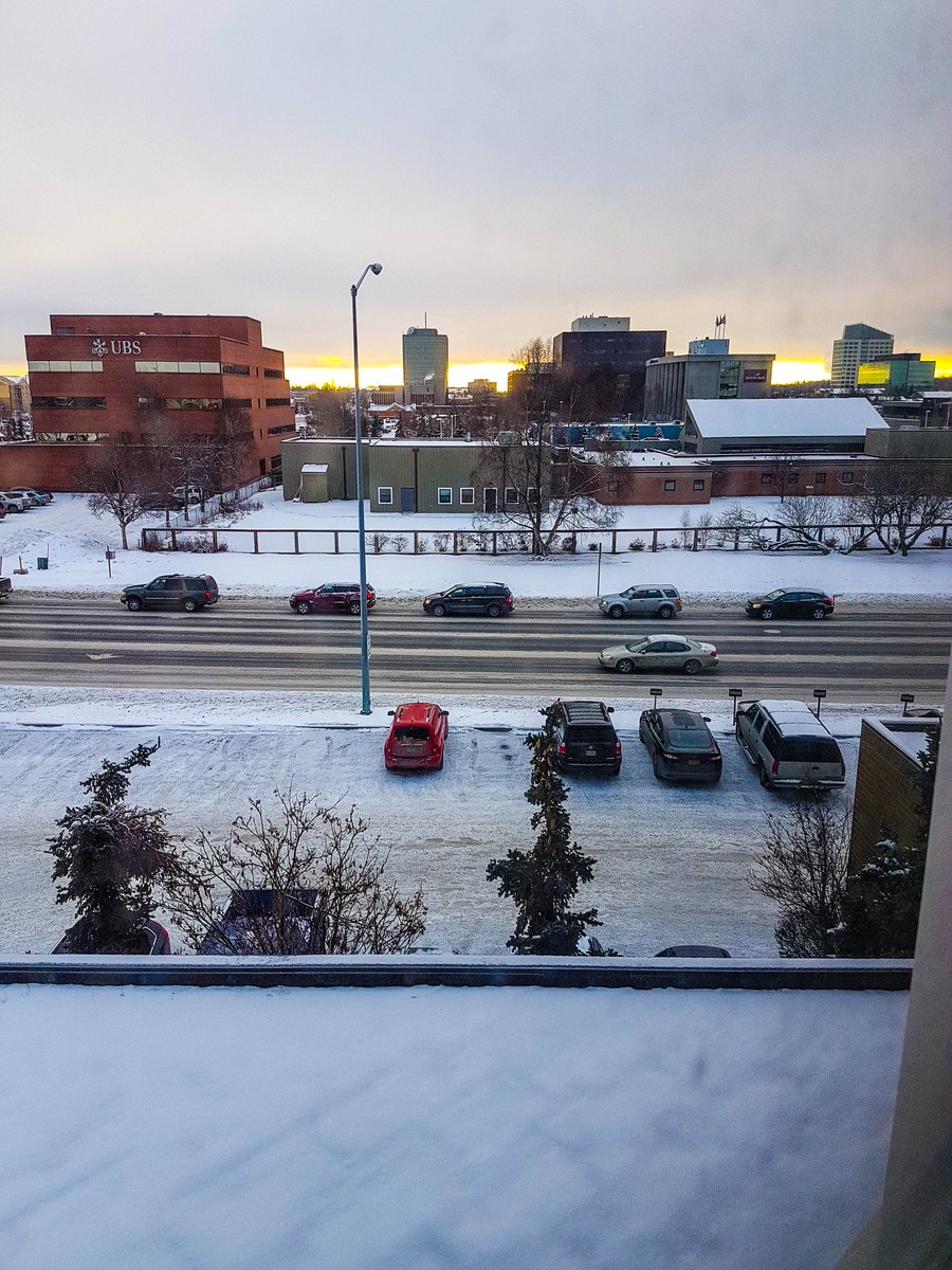 sastructural's tweet photo. It's another beautiful day in #Anchorage, #Alaska! Schneider Structural Engineers Alaska Administrative Assistant, Karin Schaetze got these awesome shots of the view from our office in the #KeyBank Building! https://t.co/mvnFSBRhY2
