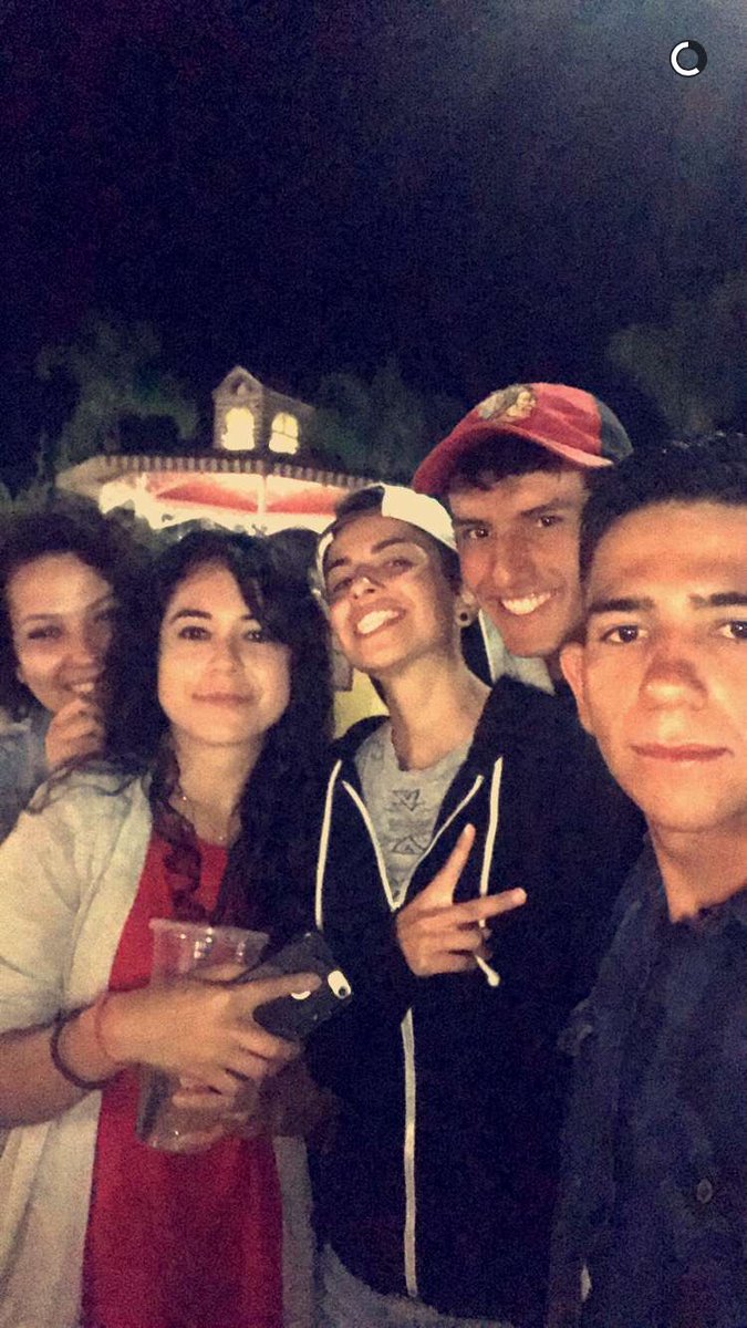 zeltzin_yolotli's tweet photo. I miss #Mexico so much. 😔 #SUM2017 https://t.co/FygHI9czqU
