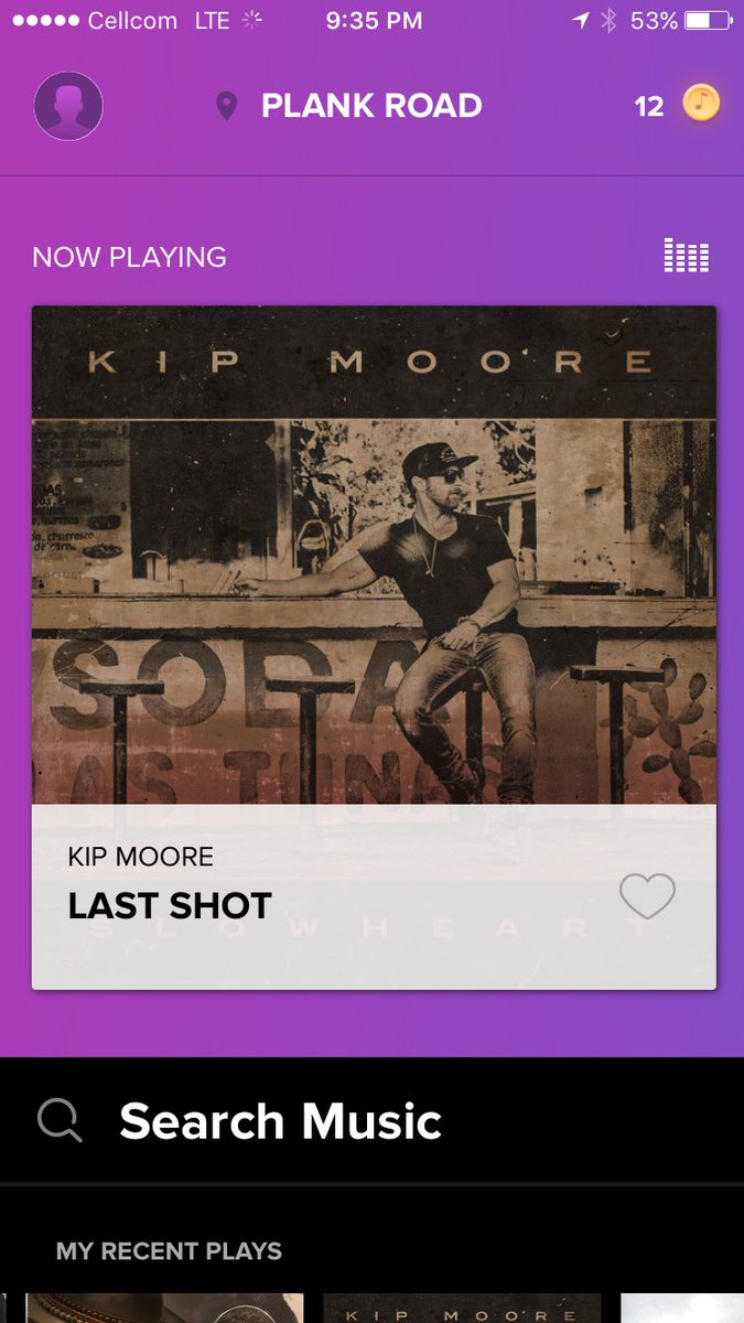 smo4291990's tweet photo. @KipMooreMusic spreading the amazing music! https://t.co/rGYajH2LIy