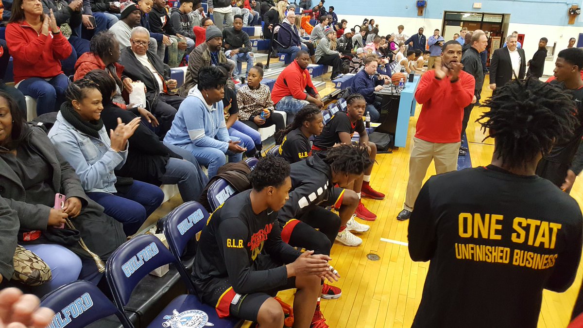 JhawkSports's tweet photo. It's game time @JhawkSports @JeffersonJHawks @JHawkFanSection @MediaJHS @CoachParker20 #CommitToTheHawk https://t.co/0SO2EG3WiT