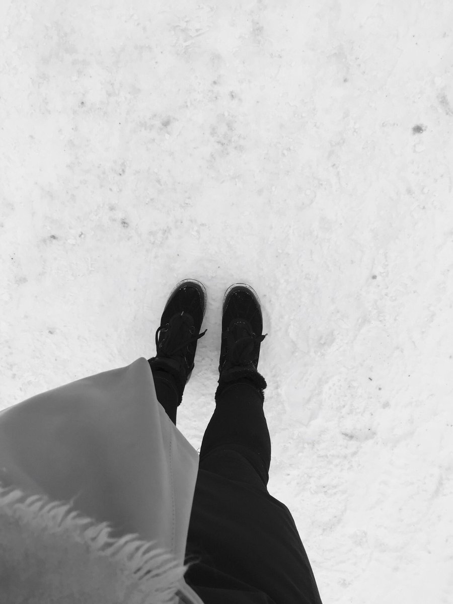 AgatheLeMauff's tweet photo. J'ai été mise au défi par @k_elhachmi pour 7 jours = 7 photos noir &amp; blanc sur la vie quotidienne. Les règles : pas d'humains, pas d'explications. #jour4 https://t.co/VbMwFFkxCj