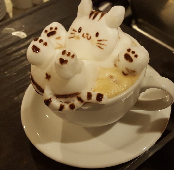 AestheticsJapan's tweet photo. Latte Art from Reissue Cafe https://t.co/yMakbviJgl