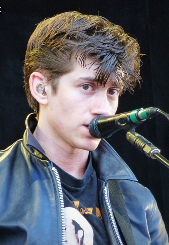 Happy birthday Alex Turner     