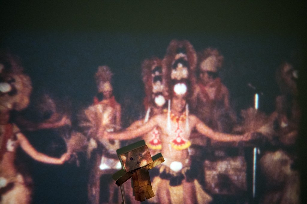 threar's tweet photo. 5/365 Practice: Danbo needed a little hula practice.
.
.
#analog #captureyour365 #cute #CY365 #danboard #danboru #dance #everdayphotography #film #hula #igdaily #instadaily #instagood #Photo365 #picoftheday #potd #project365 #projection #super8 #toy #vi… https://t.co/hBZpXwszgS https://t.co/LNOgNgrfBM