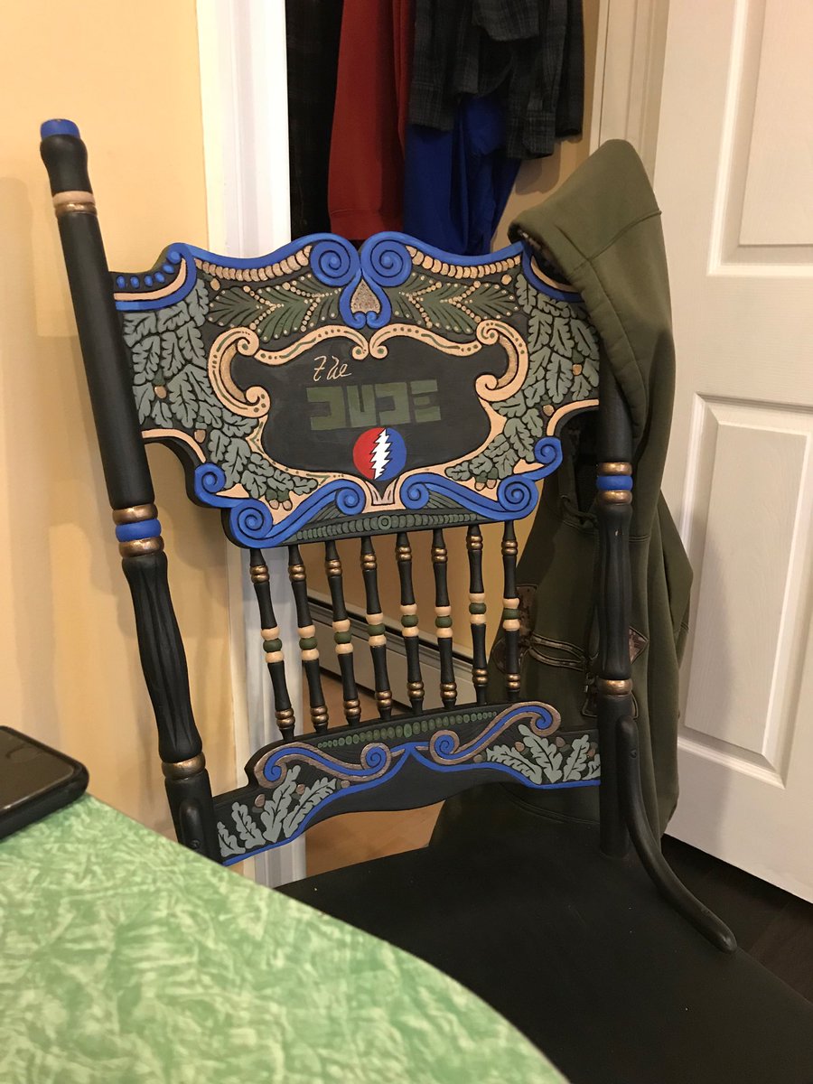 neilstories17's tweet photo. It’s good to be the king...#dudestyle https://t.co/iK28rxgkp9