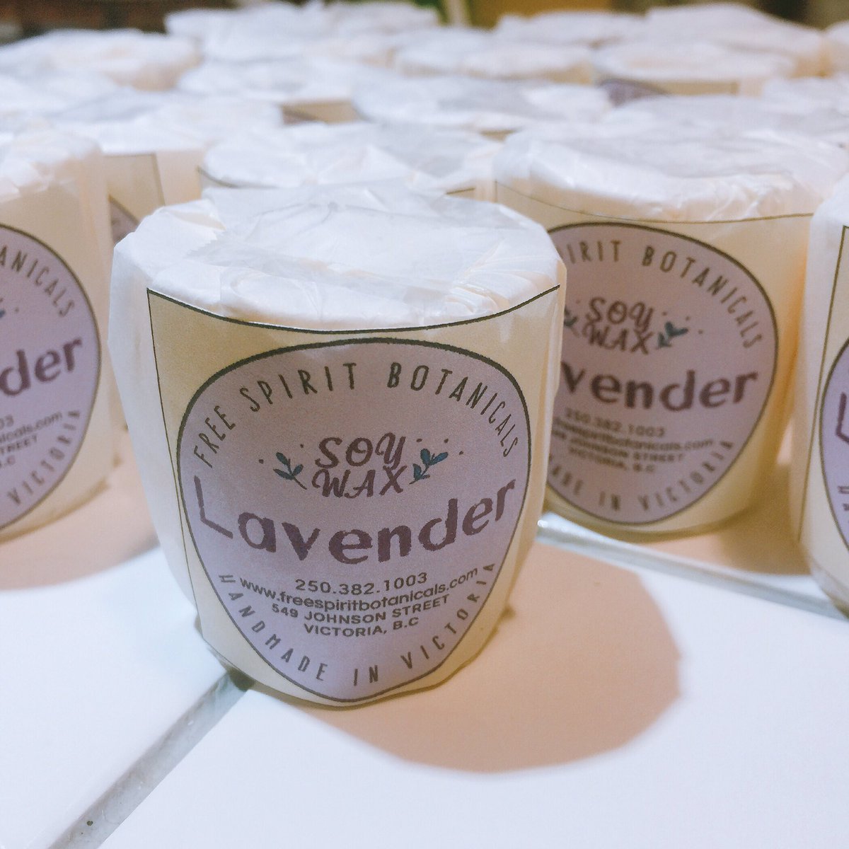 FSBotanicals's tweet image. The order for 300 soy wax votive candles🔥! 💪💪 We use 100 % soy wax, our Aromascents candles burn clean and long.  Approx 20 hours for the votive and 6 to 8 hours for the T lights. Soy wax does not pollute the air like paraffin candles🌿🌿