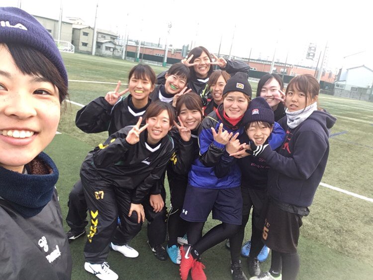 遅くなりましたが、新年明けましておめでとうございます🌅
今年初めてのツイートになります😆
今年もよろしくお願いします🙏

今日からグラウンドが使用開始だったため、新年初自主練でした🏃‍♀️
スクエアや遠投、自分の苦手な所を改善しました！オフ明けの練習に向けて自主練頑張っていきます！