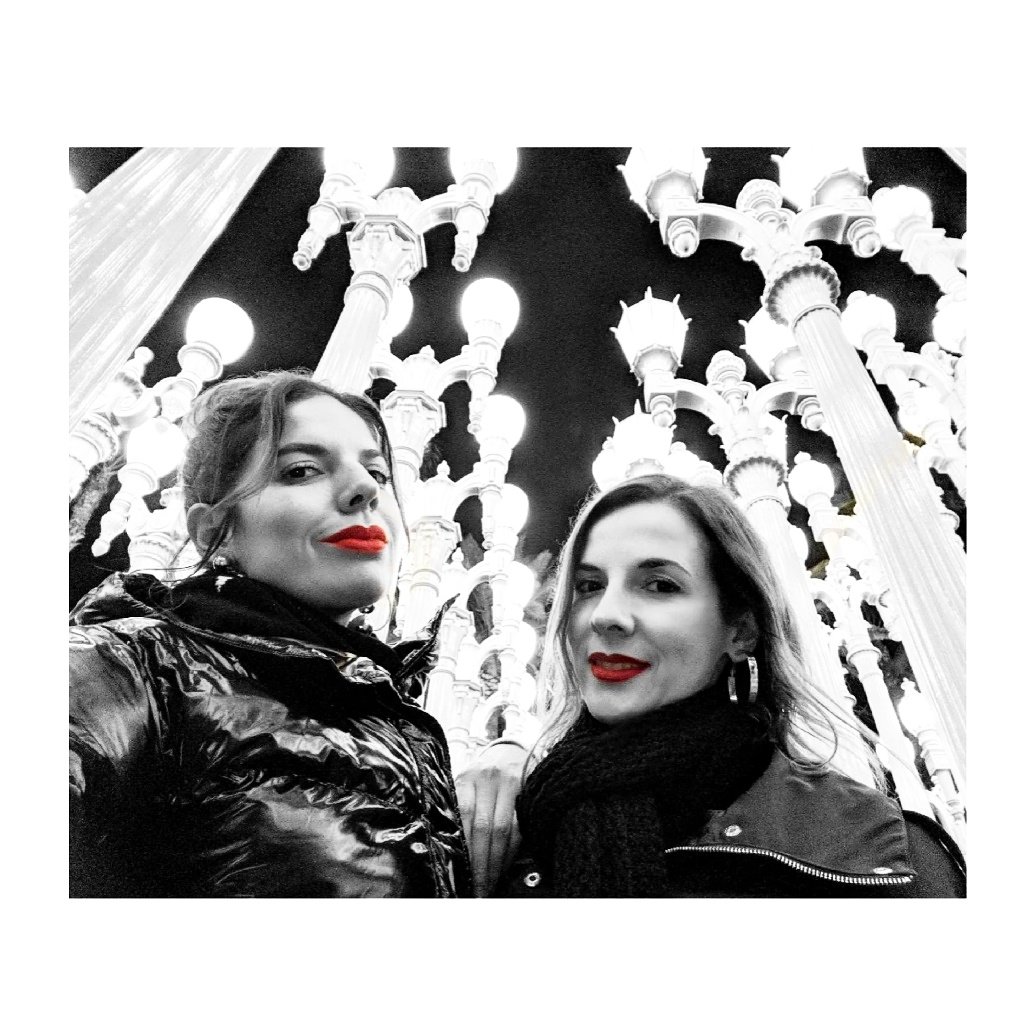 FernandaKellyyy's tweet photo. Dura dos aquΓ y ya es toda una angelina π‘
β’
She's here for two days and she's already sooo LA π₯
β’
#Hermanitas #Sisters π―ββοΈ #LACMA #UrbanLights β¨ #ArtsyFartsy π
#KellyMonstersππ https://t.co/cztu5GybXo