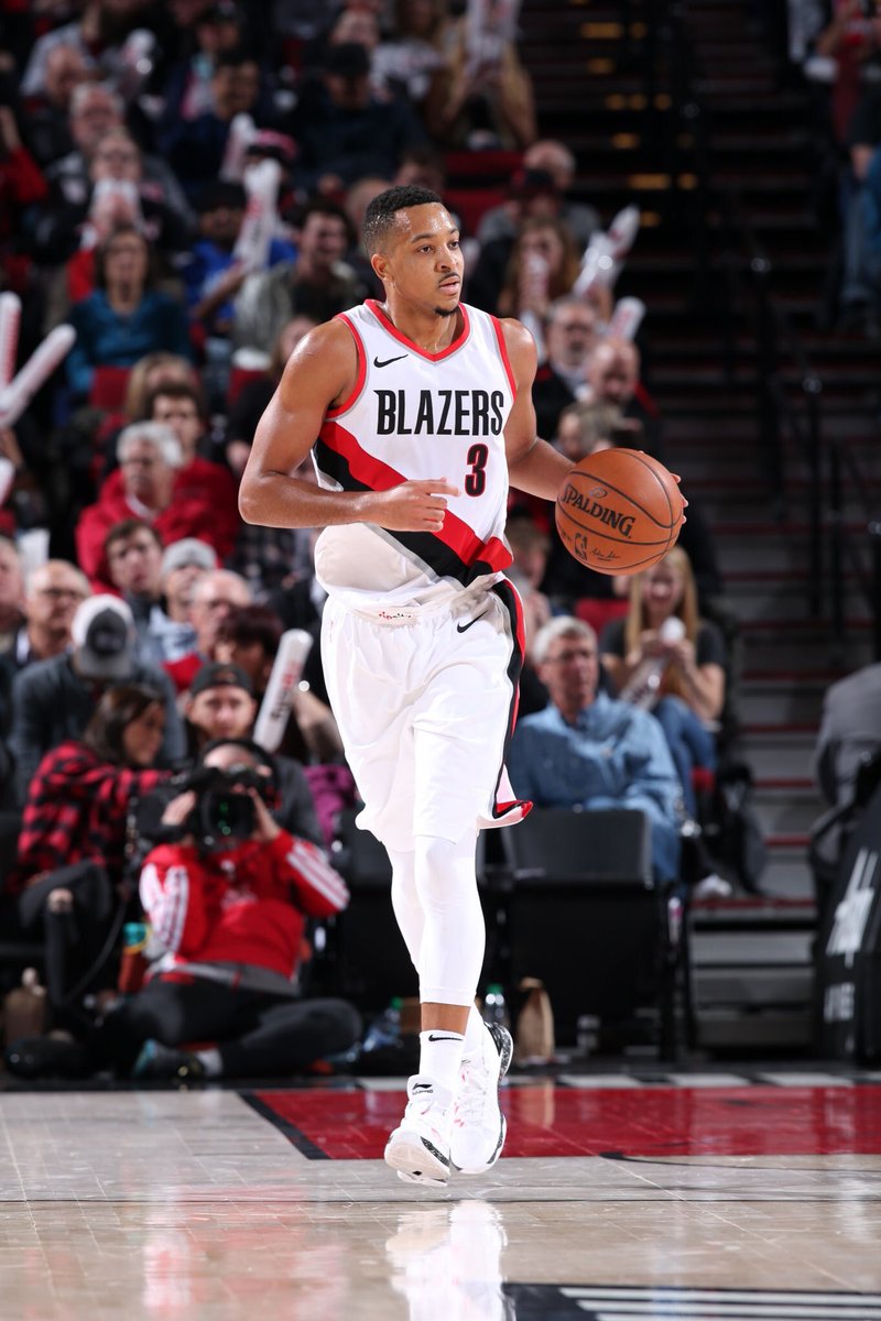 smart_hoop's tweet photo. CJ McCollum leads the way with 20 PTS with aside of 4 REB, 6 AST, as the @Trailblazers past the @ATLHawks 110-89!

D. Lillard: 14 PTS, 4 REB, 6 AST

D. Schroder: 14 PTS, 2 REB, 4 AST

#RipCity https://t.co/NMdFDwIa6y