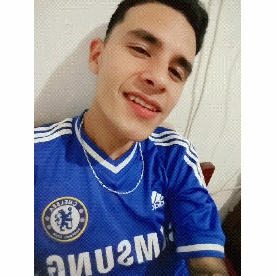 JorgitoRomero_'s tweet photo. Sonreír sólo y por placer🎶😈😆 https://t.co/EhqrGdqoEn