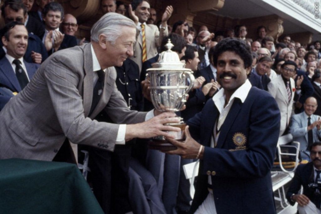 Happy birthday Kapil Dev paajii ! U r a true inspiration for millions of cricket lovers, no 1 can forget this moment 