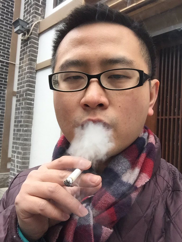 I'm 33，it's my first time to smoke , I can't find a girlfriend for a long time and I'm very unhappy 😔 I know smoke is bad but I am in big pressure