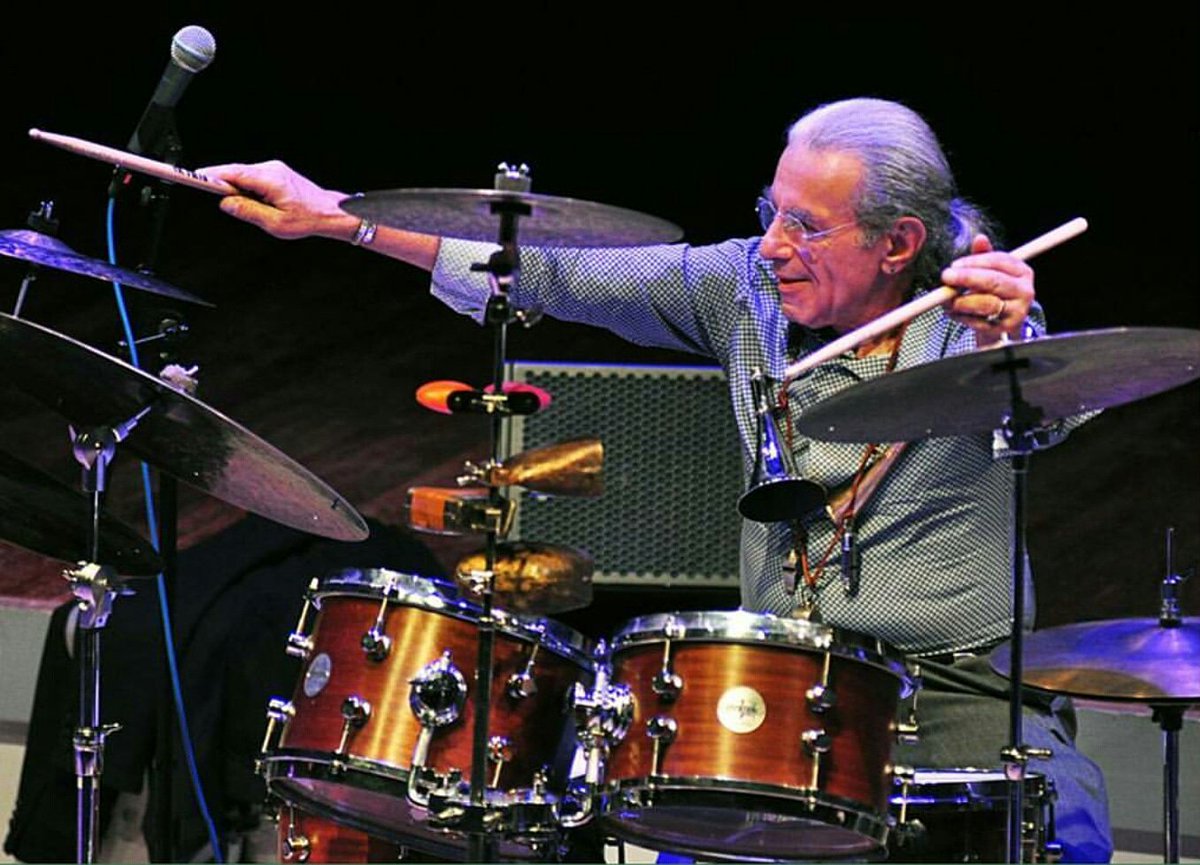 #GununMuzisyeni 🎂 
🌟 #BarryAltschul 
(born January 6, 1943)
#CazHareketi 
#JazzMusic 
#Jazz