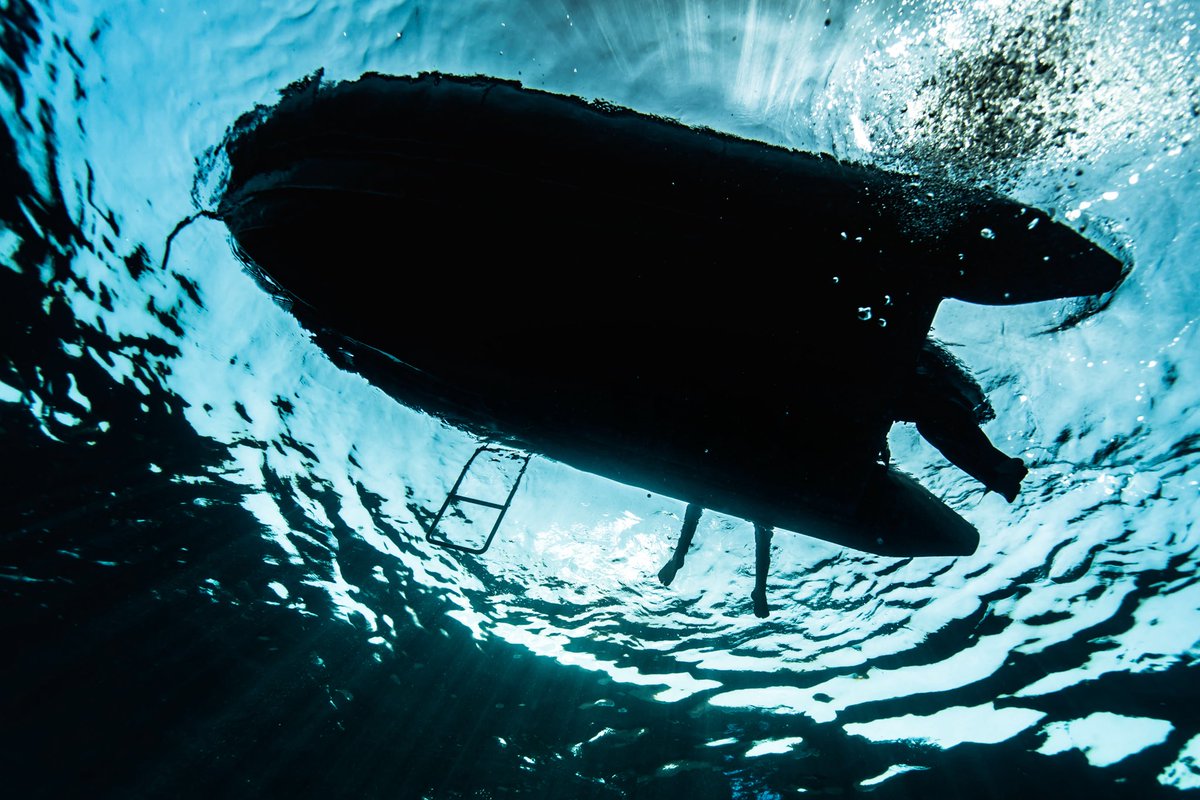What a way to end last year and begin this #year! To all the #amazing #people who made it to our first trip with #simplybreathein - #thankyou from the bottom of my #heart. This #trip will always be #special.
.
#scuba #diving #dive #maldives #simplybreathe #underwaterphotography