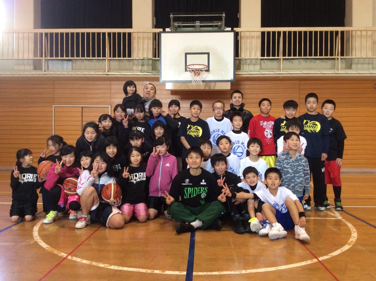 堀江小学校  / X