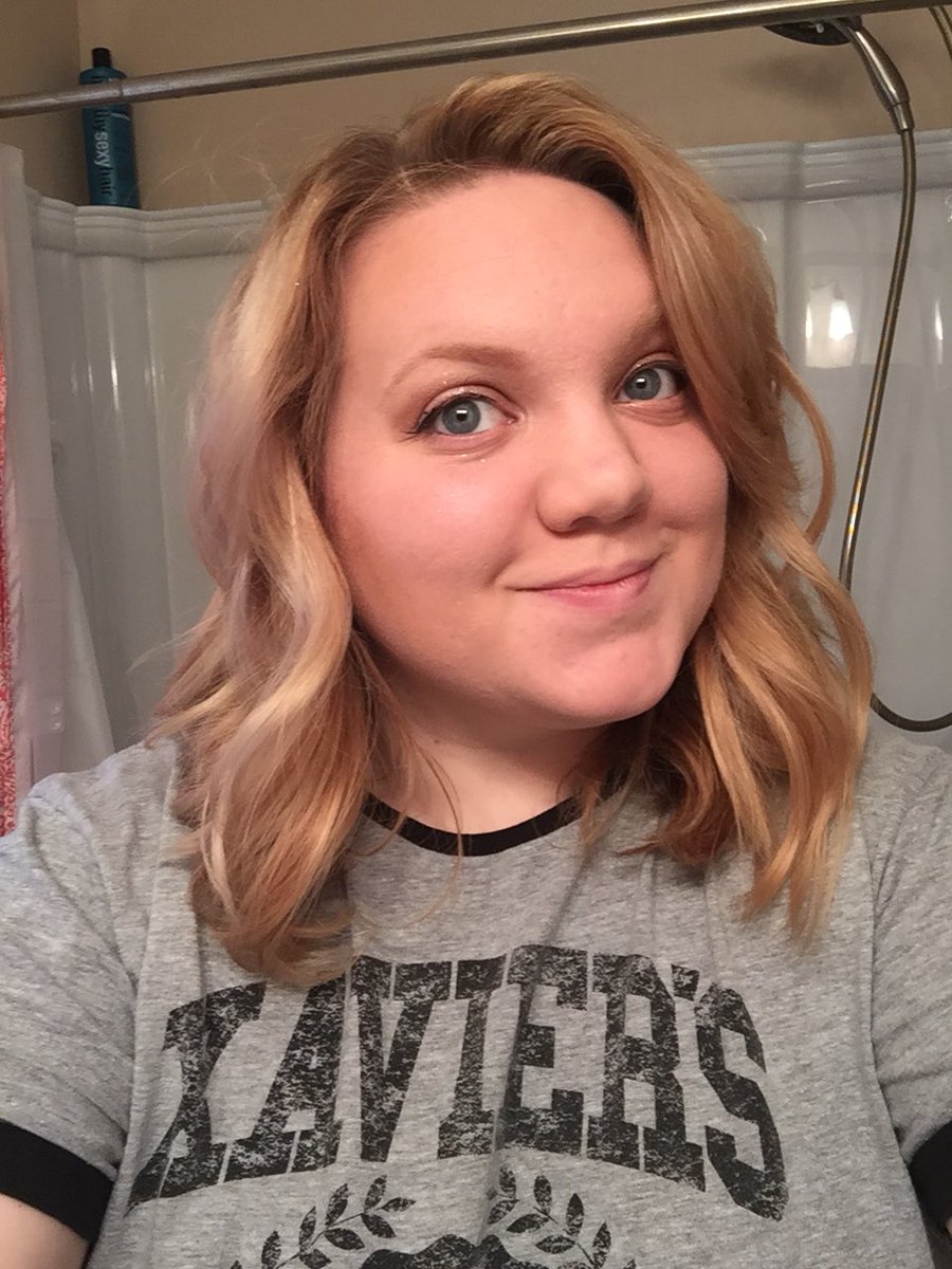 halrenmorg's tweet photo. There are 2 of me. ๐ #makeupformamas #mamaforreal #momlife https://t.co/5xY9yOMuJk
