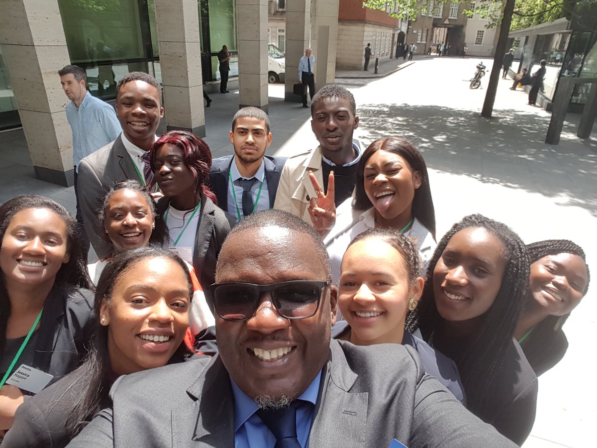 AletoFoundation's tweet photo. @AletoFoundation appoints a new CEO and welcomes two new trustees https://t.co/FlITufcxk7
@davidvvc @Danmetro @MDC_Group1 @ThebesGroup 
#SharingSuccess https://t.co/GfCIP8QL8p