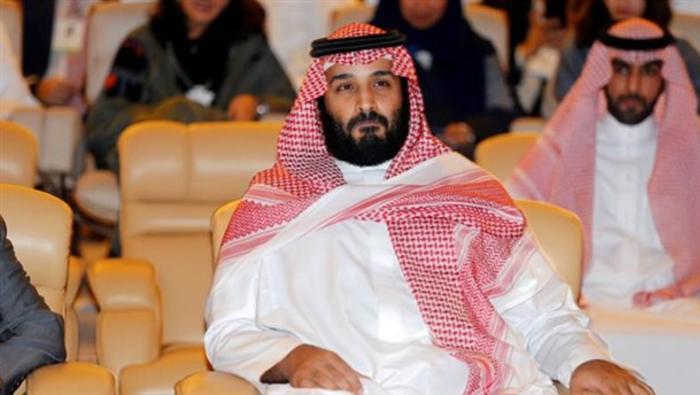 Suudi Arabistan’da 11 prensin, kemer sıkma tedbirlerine karşı bir sarayda toplandıkları gerekçesiyle gözaltına alındığı iddia edildi. Buna sebep olarak gösterilen şey ise, prenslerin elektrik, su gibi masraflarının artık devlet tarafından karşılanmayacağının açıklanması oldu.