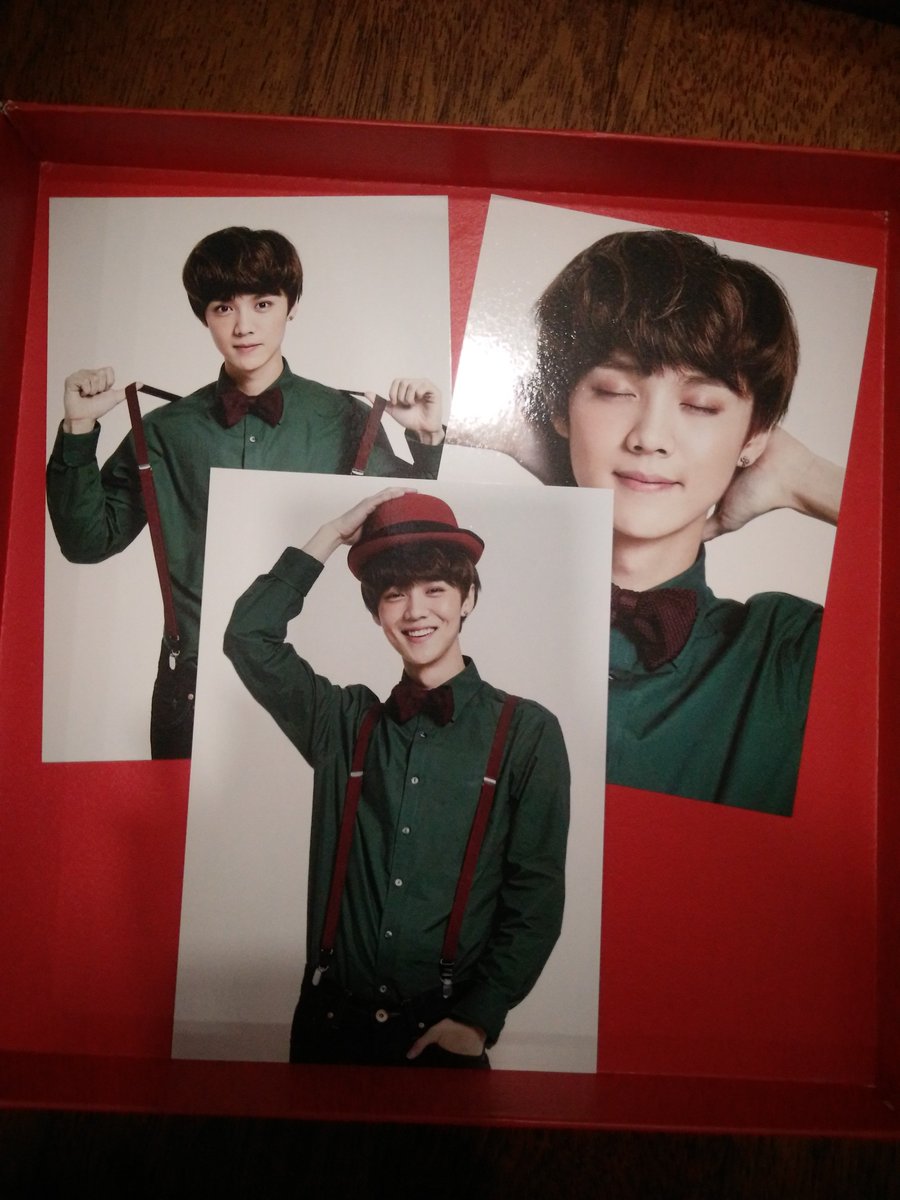 fallfromstar's tweet photo. [RT PLZ] 
Letting go a large collection of #Luhan from #EXO era to recent!
Link for more info and pictures: https://t.co/MHMLq1no0w https://t.co/YEzP12Enj0