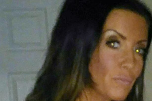 anajjny's tweet photo. Everton steward 'who branded Liverpool fans murderers' on Facebook sacked by #LiverpoolFC #LiverpoolFC https://t.co/gZAEutoW6v https://t.co/GxAiHGnK7Z