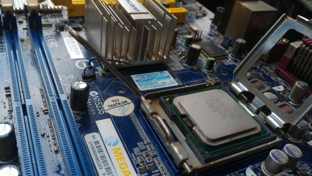 iXmagazin's tweet photo. Andreas Stiller hat die Prozessorlücken Meltdown und Spectre analysiert: https://t.co/vY54toYawN https://t.co/ZNoXVLod5U